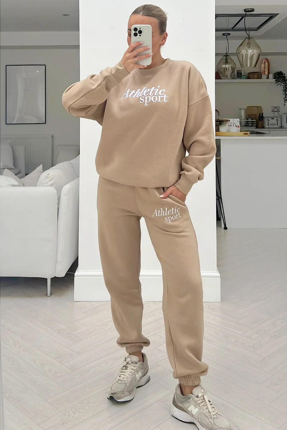 Athletic sport Stone embroidered jogger sweater loungewear set