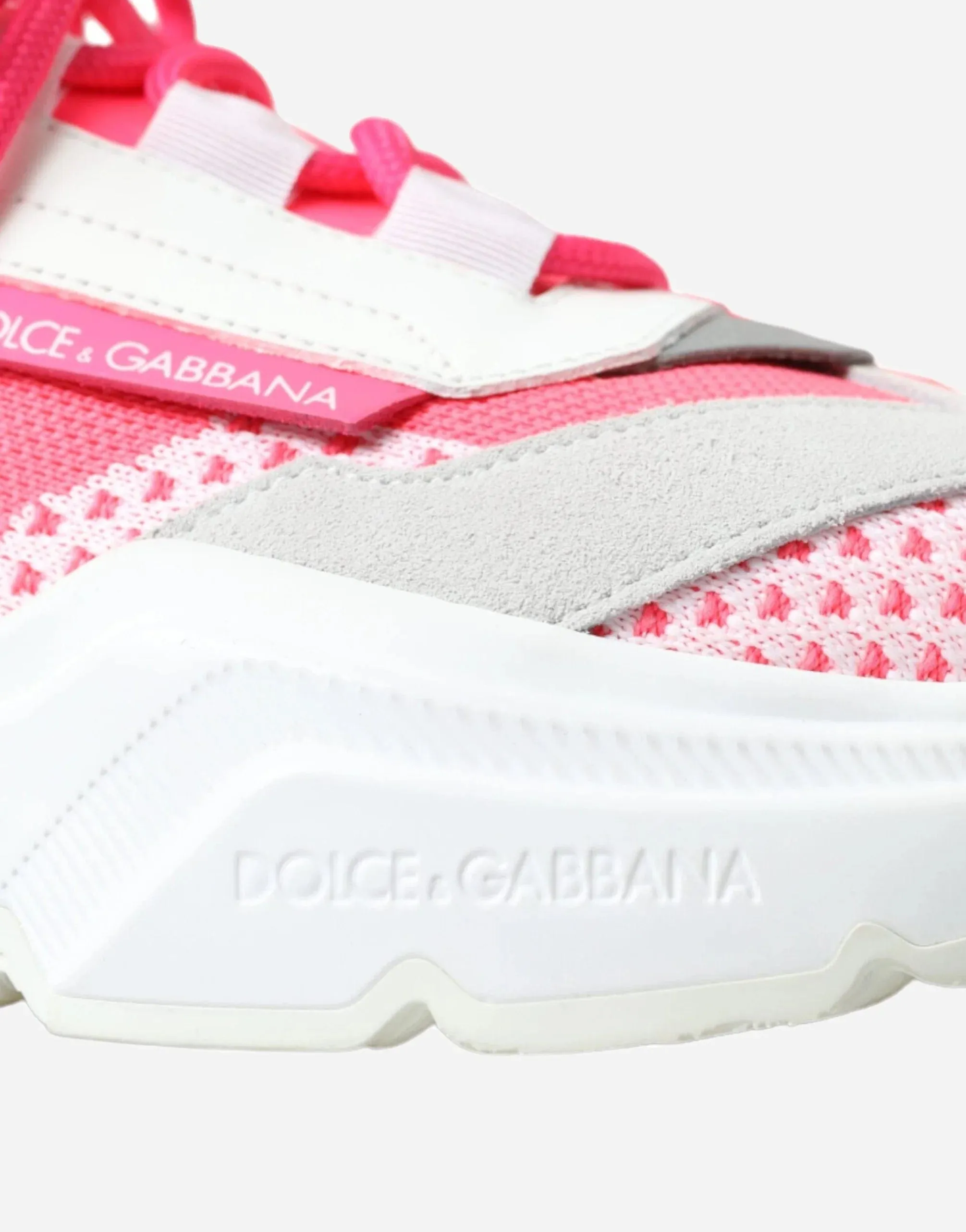 Daymaster Low Top Sneakers