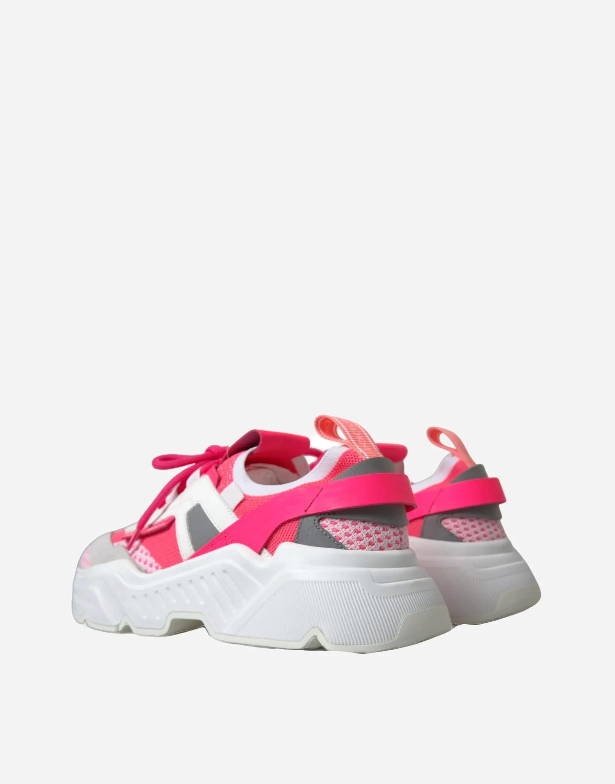 Daymaster Low Top Sneakers