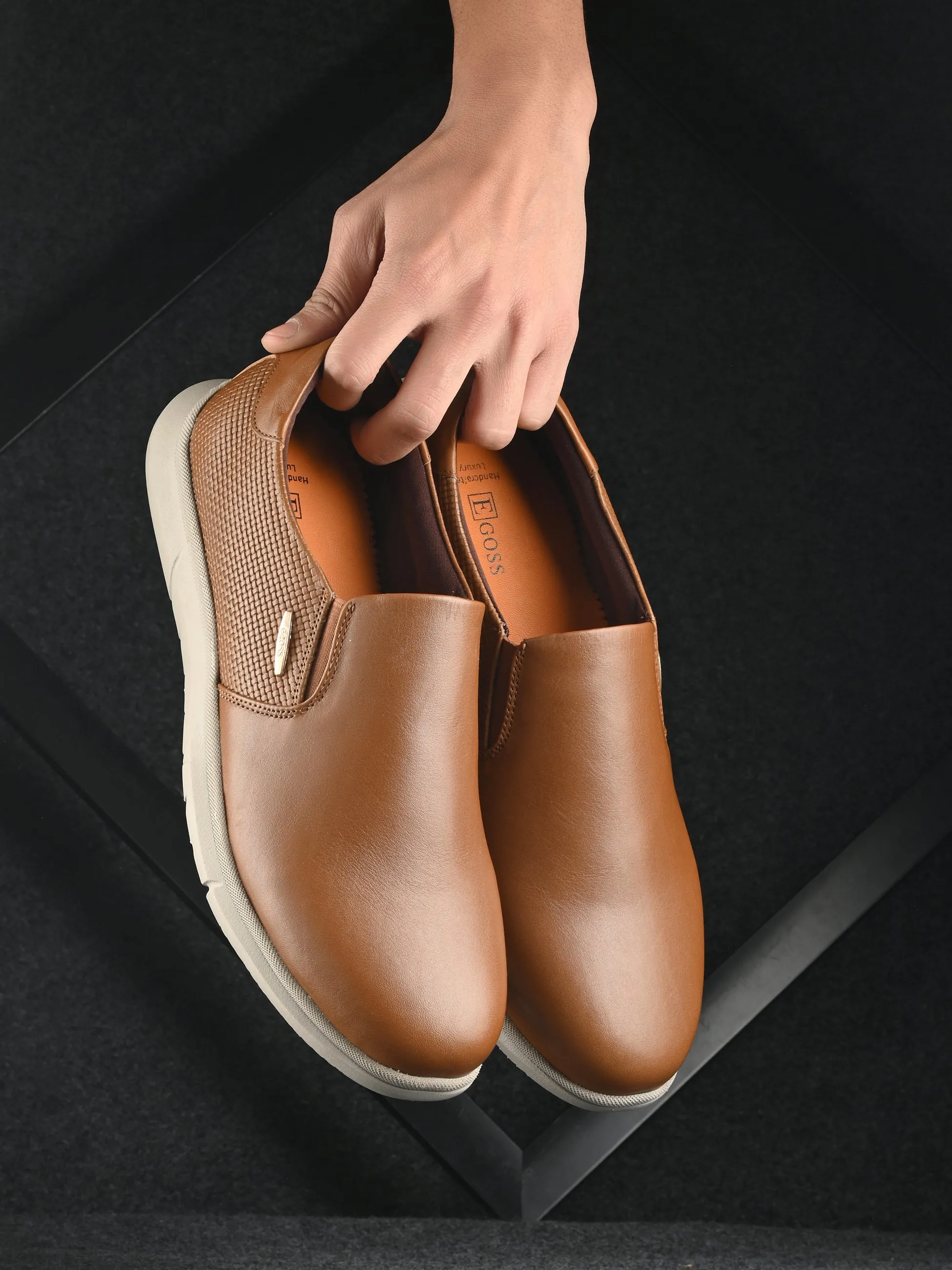 Egoss Platinum Sneakers For Men