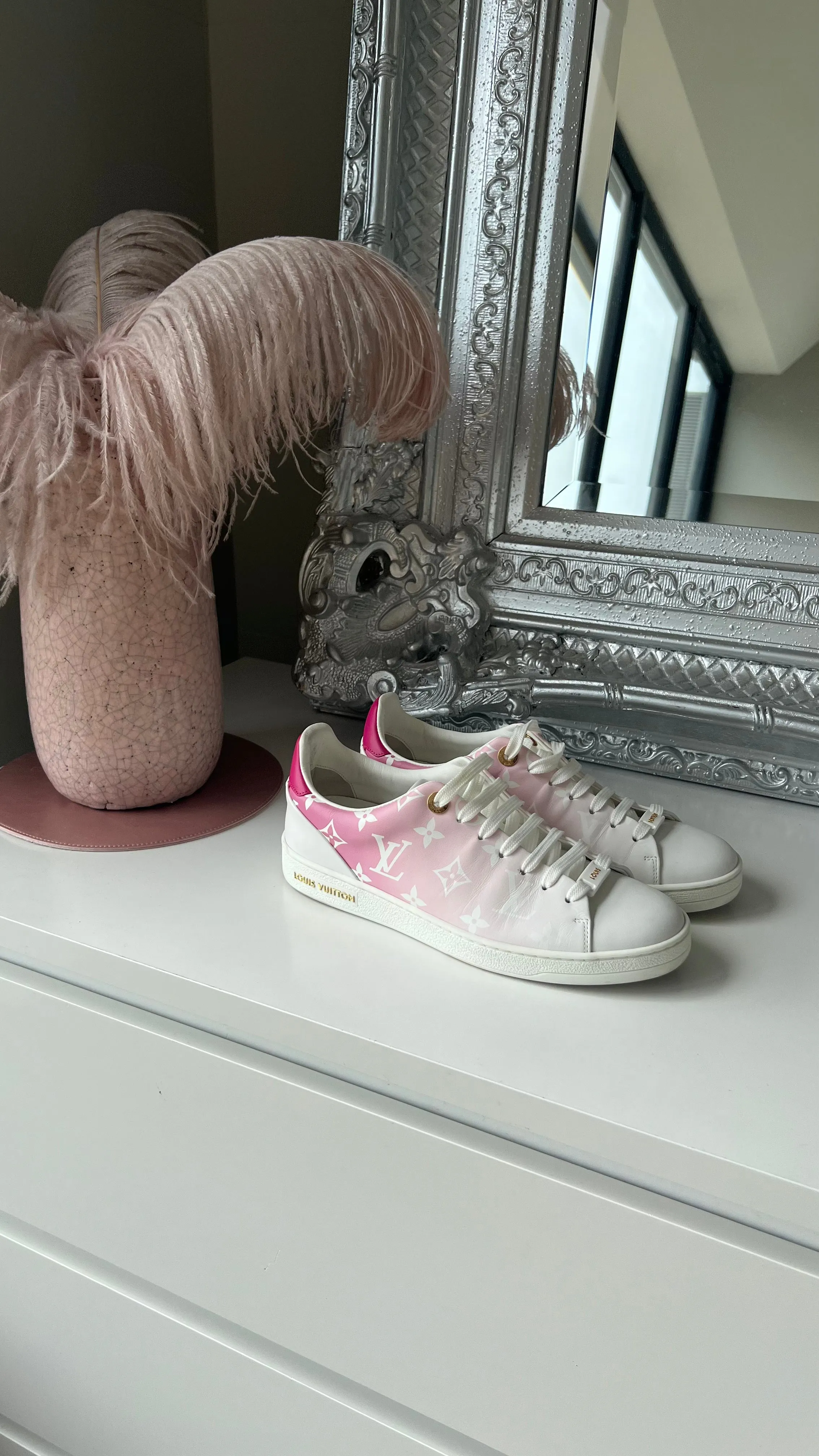 Louis Vuitton White Pink Ombre Front Row Sneakers / Trainers UK 3.5 EU 36.5 👠