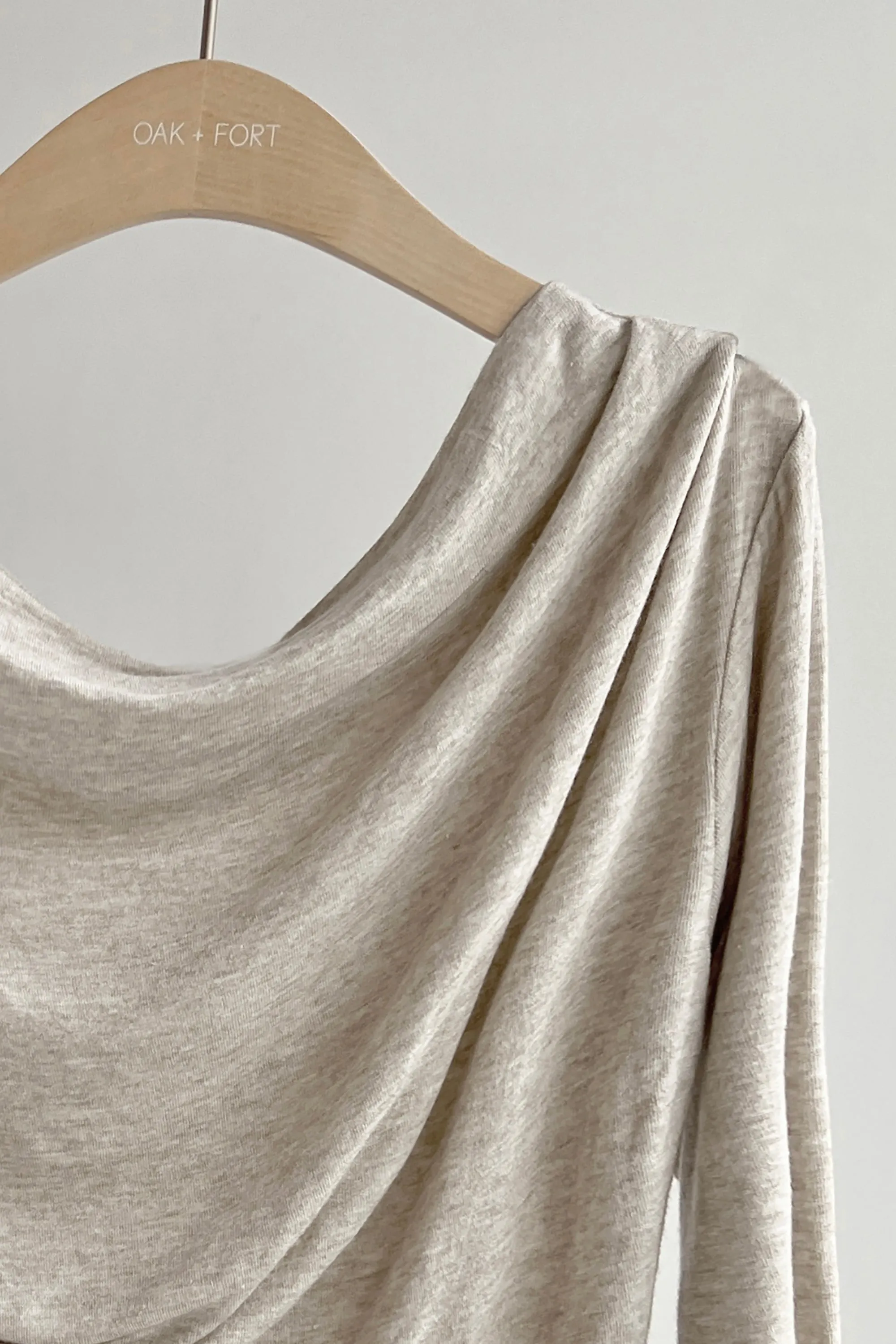 OFF SHOULDER TOP
