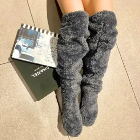 Plush lounge socks - Versatile Use for Every Occasion