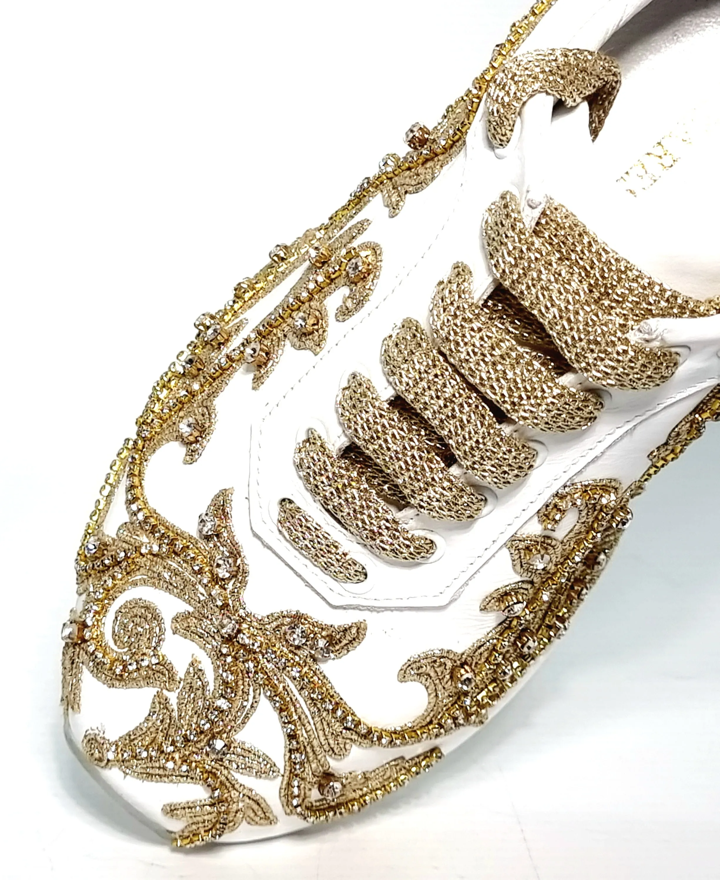 Statement Comfort Sneakers - 7031