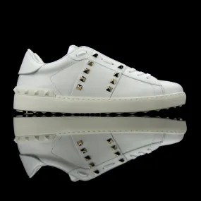 Valentino Rockstud #11 Untitled Low